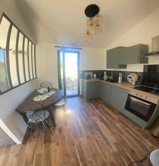 Studio Ним Экстерьер фото